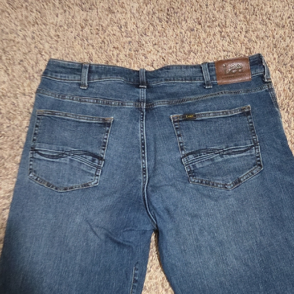 Lee Modern Series Blue Jeans - Straight Fit Straight Leg - Men's Size 36x34 - Picture 6 of 8